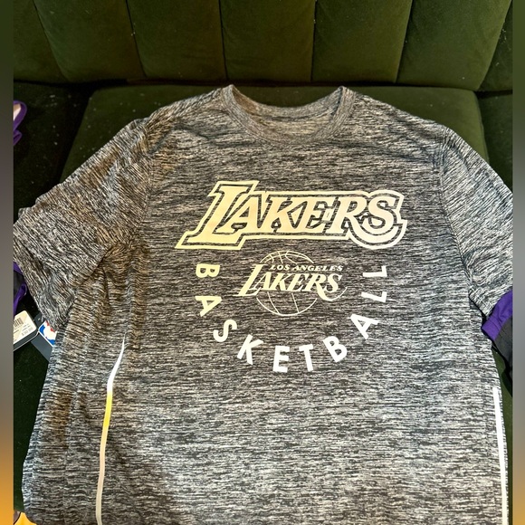 Lakers Shirt - Picture 1 of 3